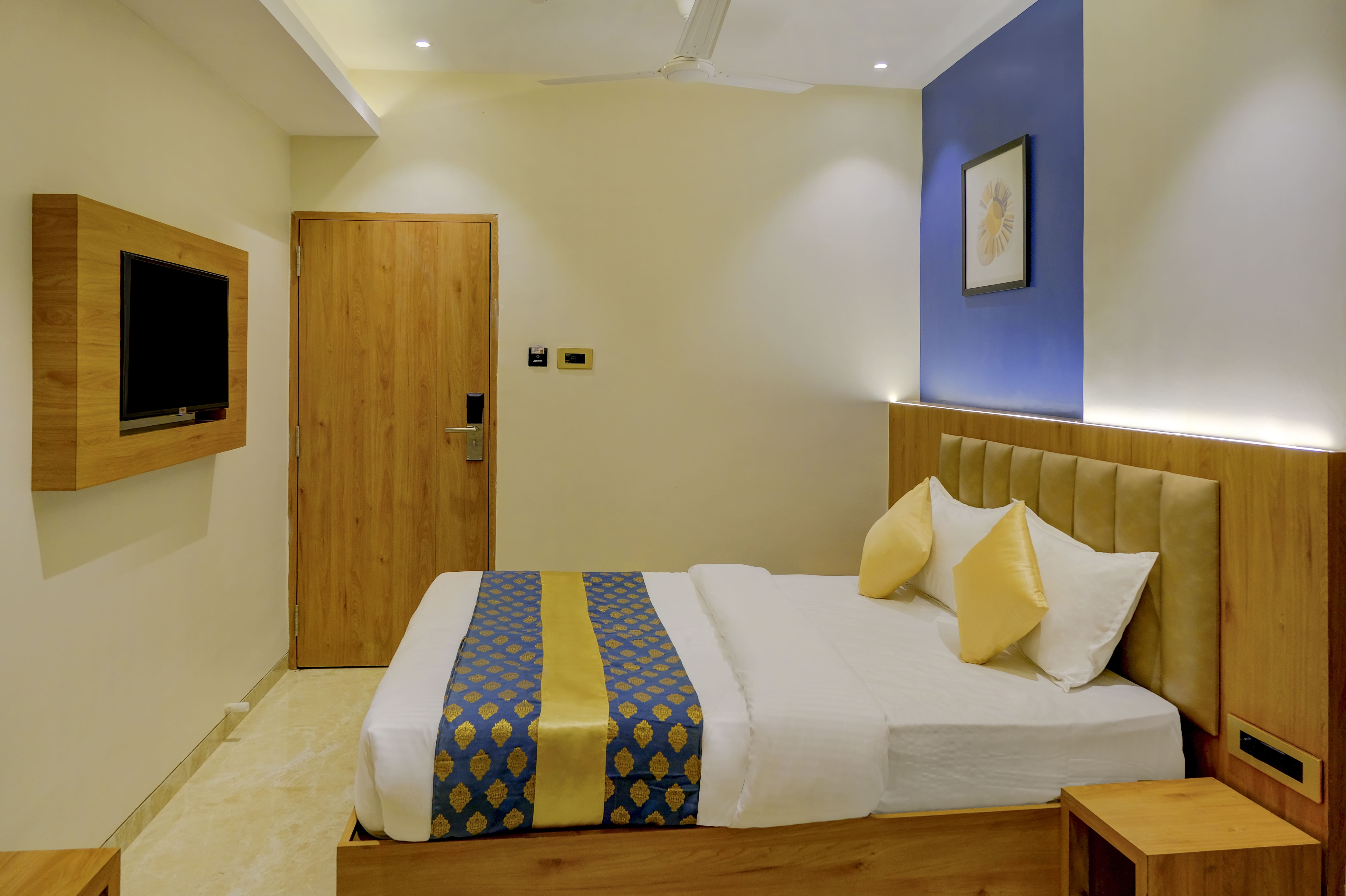 Metropolis Business Hotel-Blue Saphire Rooms